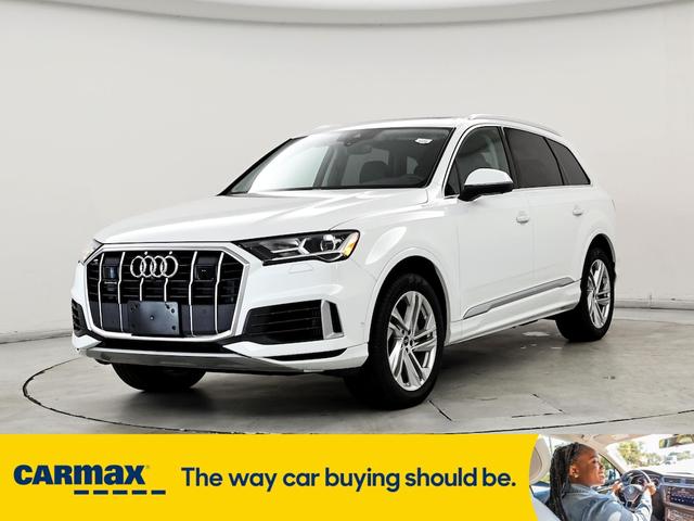 2023 audi q7 premium plus