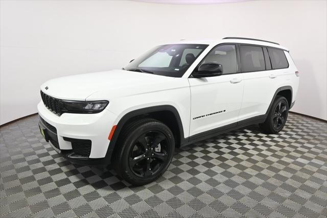 2023 jeep grand cherokee l altitude