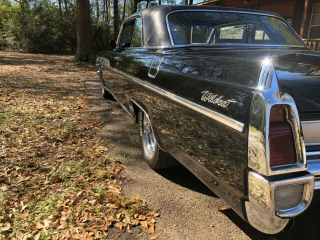 1963 buick wildcat 2 dr. hardtop, bucket seats,"401" big block matching #'s