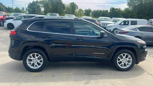 2017 Jeep Cherokee