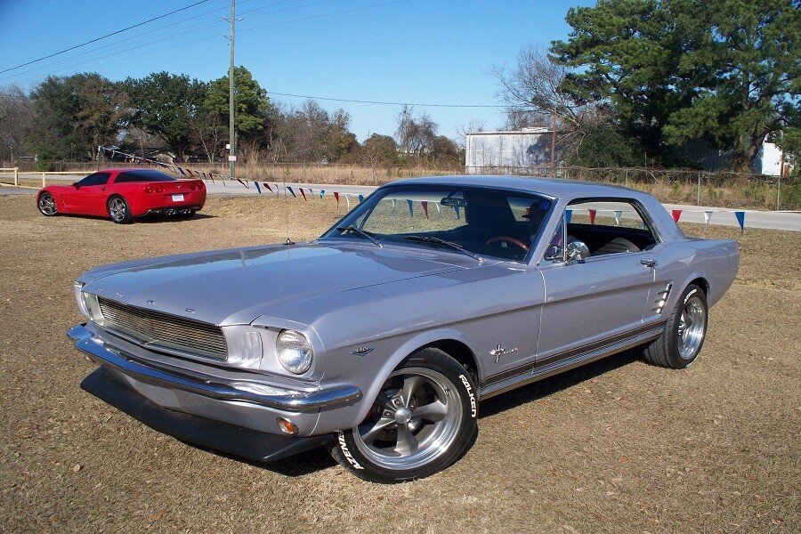 1966 ford mustang