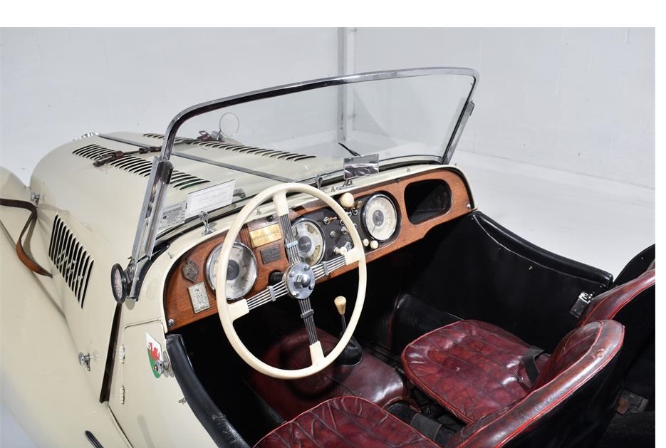 1961 morgan plus 4