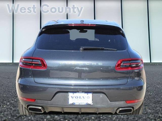 2018 porsche macan