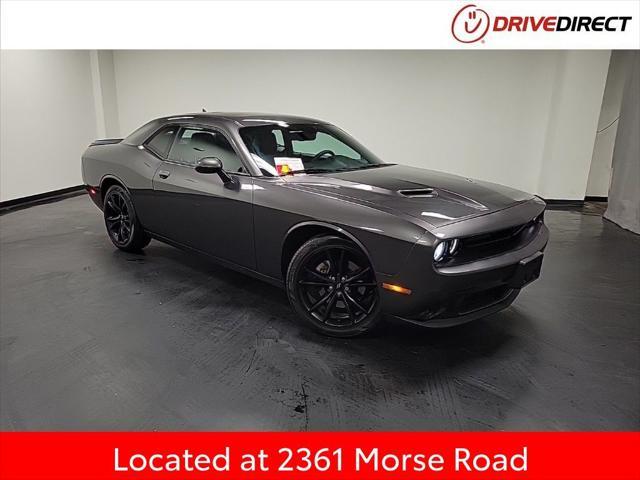 2018 dodge challenger sxt