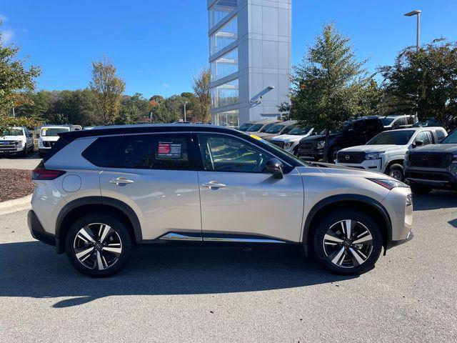 2022 nissan rogue sl