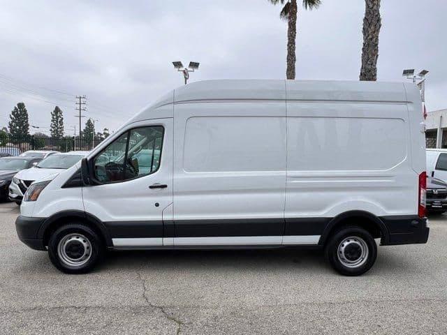 2016 ford transit cargo van base in san fernando, california
