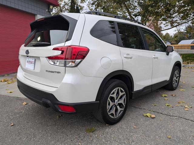 2023 subaru forester premium