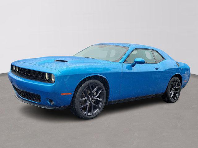 2023 dodge challenger sxt