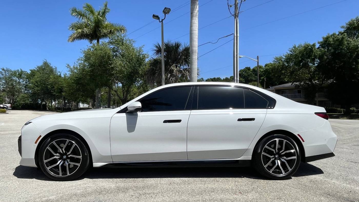 2023 bmw 7 series 740i