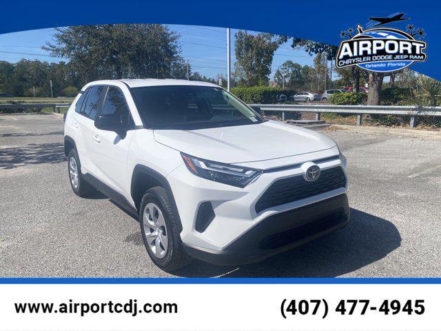 2024 toyota rav4 le