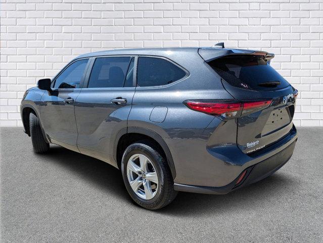 2023 toyota highlander le