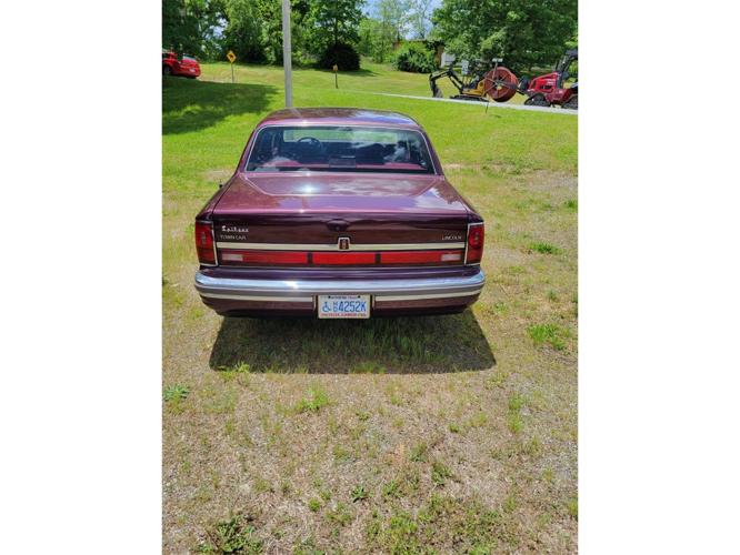 1990 lincoln town car in murphy, north carolina