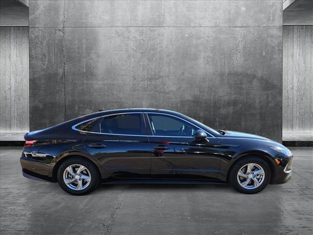 2022 hyundai sonata se
