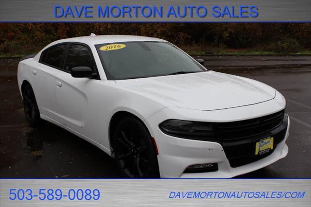 2016 dodge charger sxt
