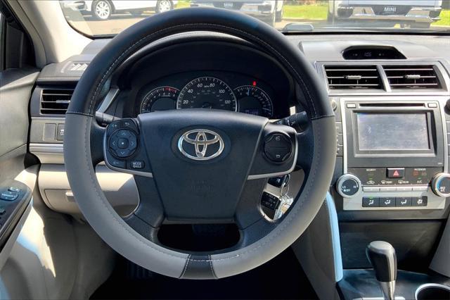 2012 toyota camry le