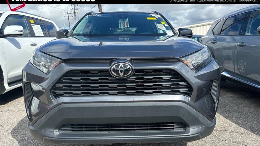 2021 toyota rav4 le