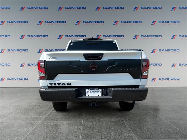 2023 nissan titan pro-4x