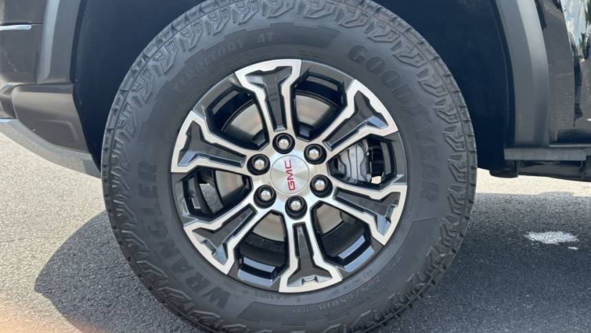 2024 gmc canyon at4