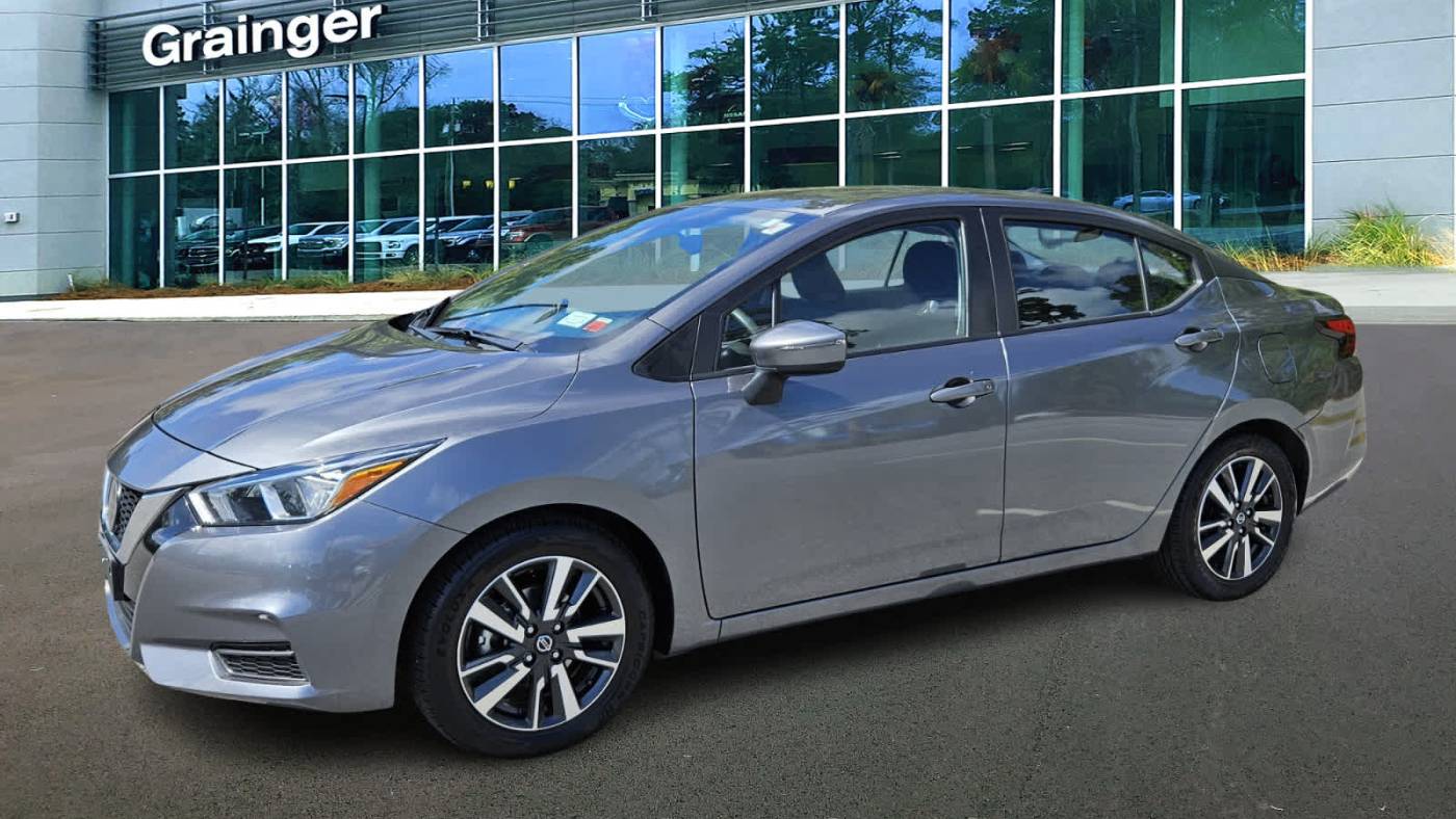 2021 nissan versa sv