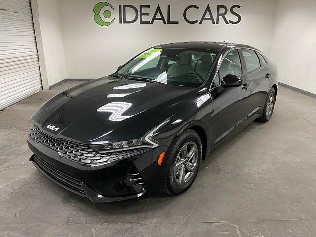2022 kia k5 lxs