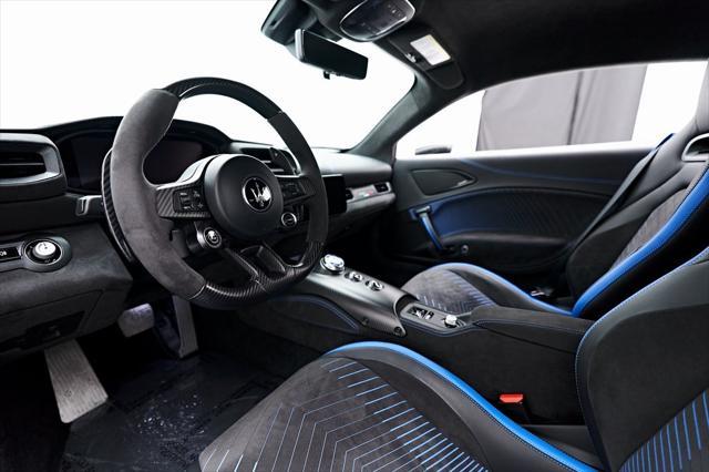 2022 maserati mc20 base