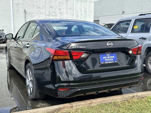 2023 nissan altima s fwd