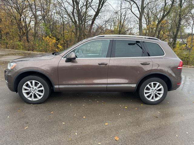 2013 volkswagen touareg vr6 sport