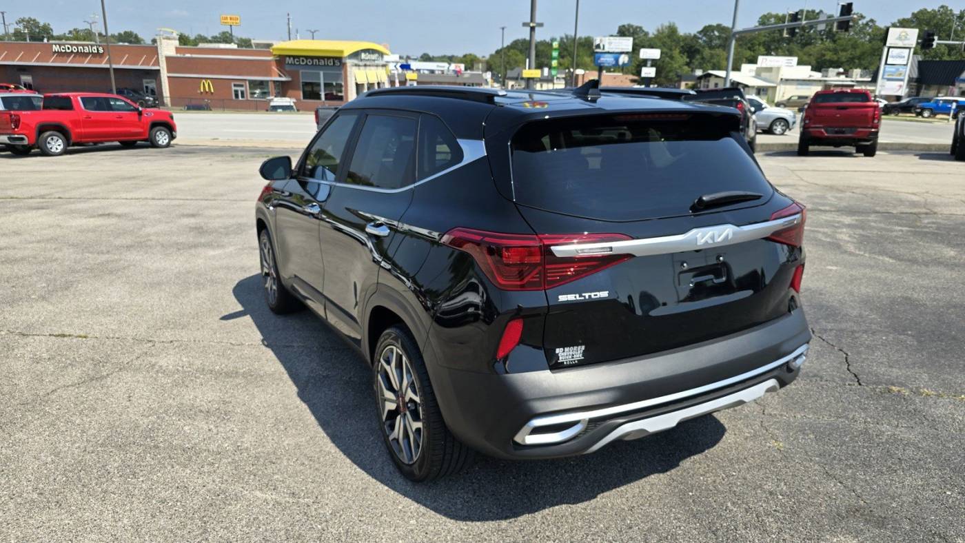 2023 kia seltos sx