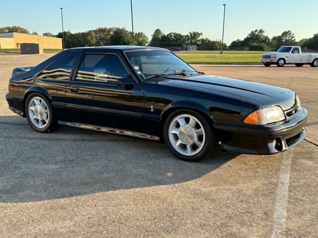 1993 ford mustang hatchback black rwd manual cobra