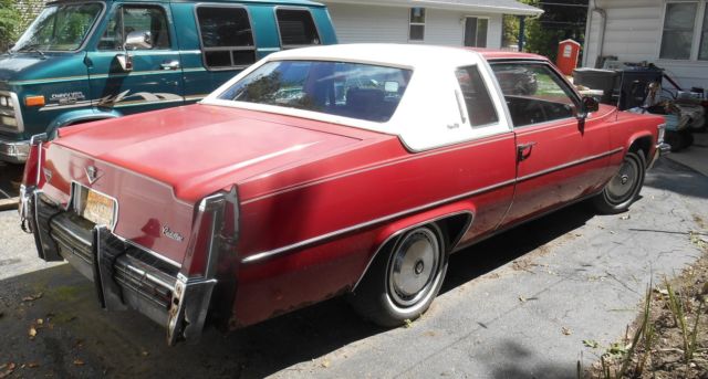 1977 cadillac coupe deville 48,000 miles runs great bumper not attached elgin il