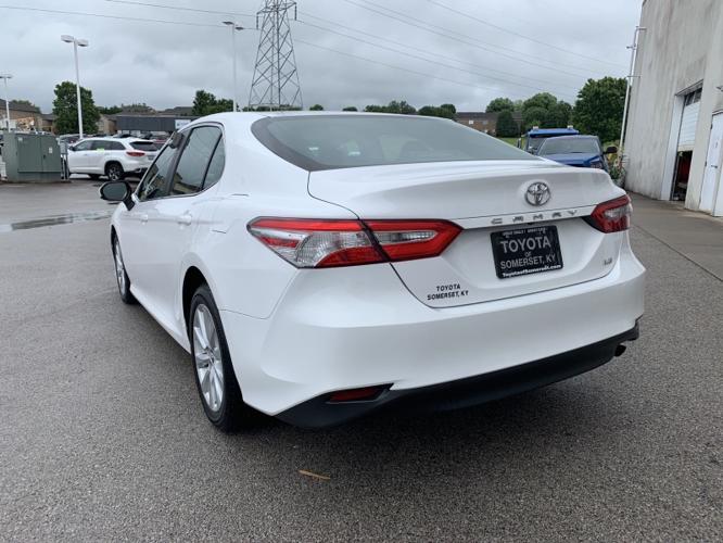 used 2018 toyota camry le somerset, ky 42501 for sale in acorn, kentucky