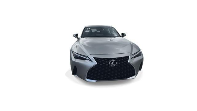 2023 lexus is 300 base