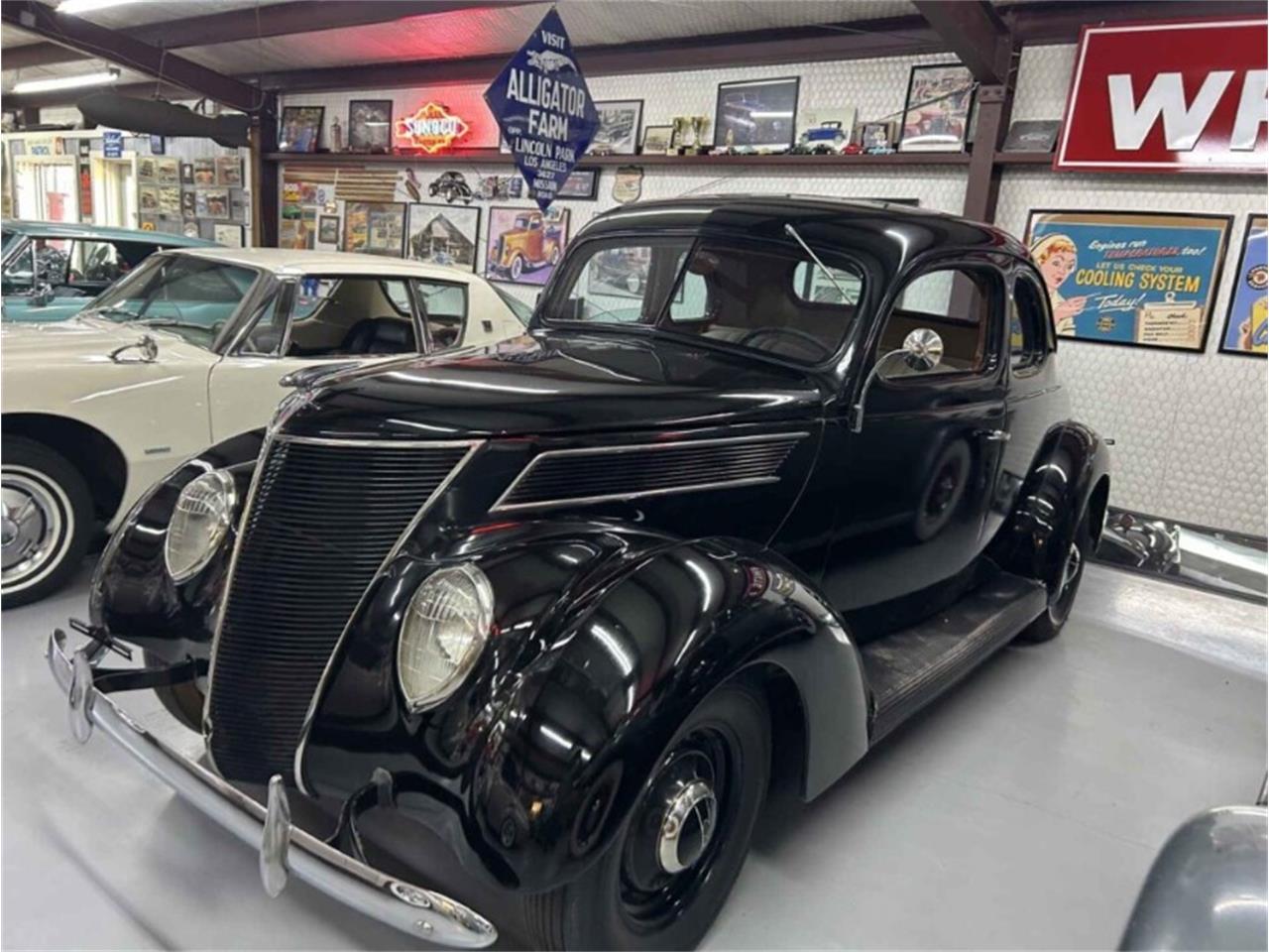 1937 ford coupe