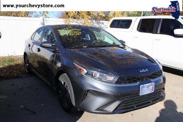 2023 kia forte lxs
