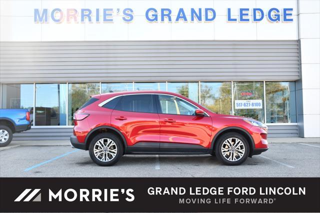 2022 ford escape sel