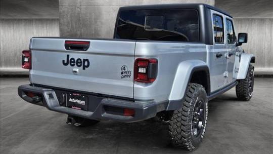 2024 Jeep Gladiator