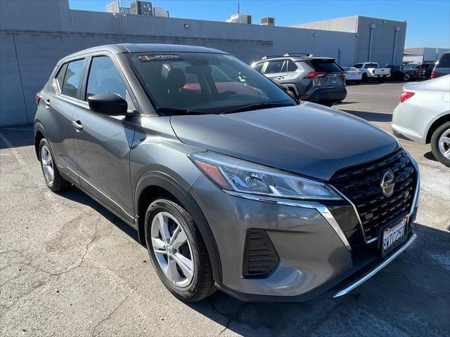 2021 nissan kicks s