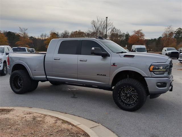 2021 ram 3500 limited mega cab 4x4 6'4' box