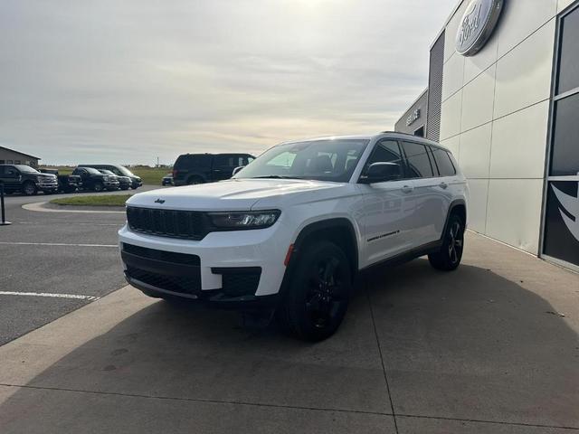 2023 jeep grand cherokee l laredo