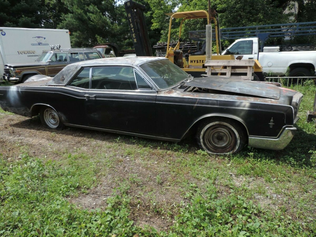 1966 lincoln continental coupe project needs restoration