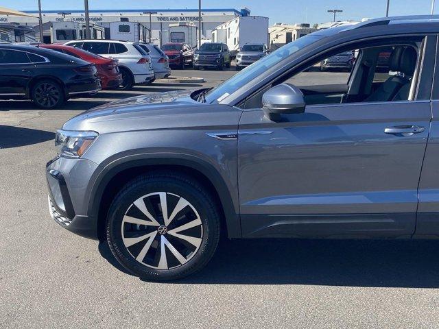 2022 volkswagen taos 1.5t se
