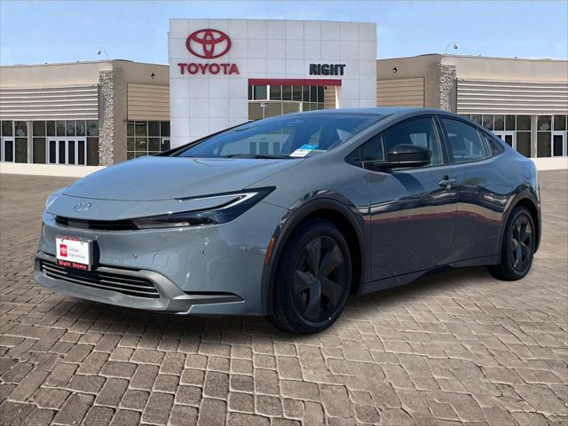 2023 toyota prius le