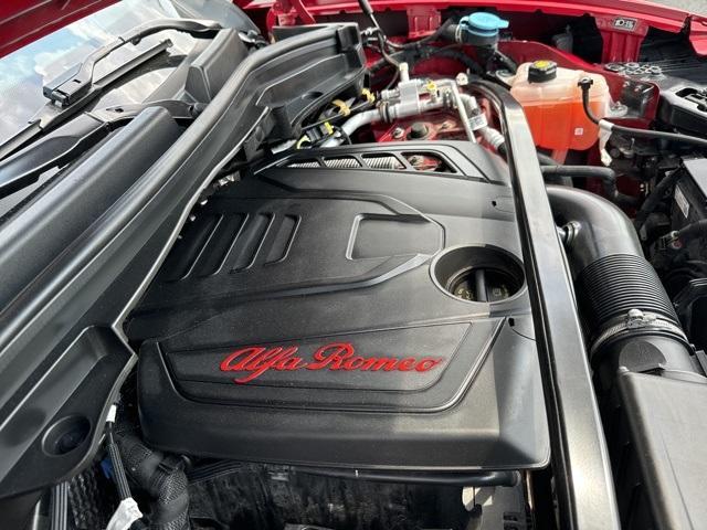 2022 alfa romeo stelvio veloce