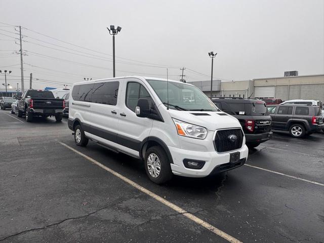 2022 ford transit-350 xlt