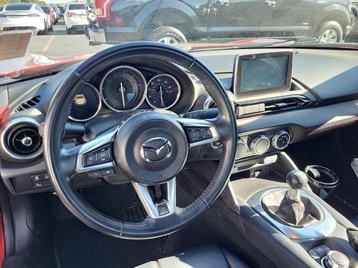 2017 mazda mx-5 miata in co bluffs, iowa