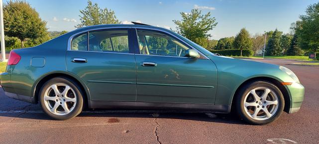 2003 infiniti g35 base