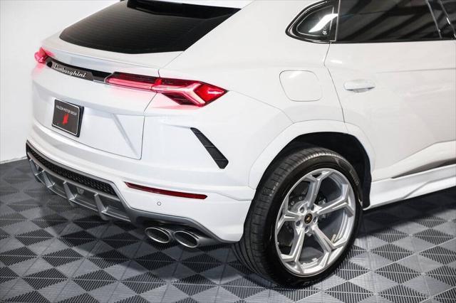 2020 lamborghini urus base awd 4dr suv