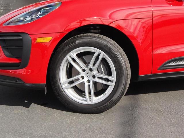 2023 porsche macan