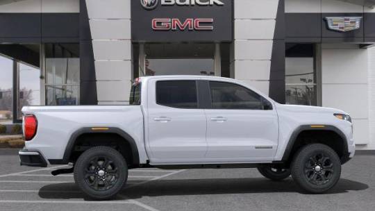 2024 GMC Canyon