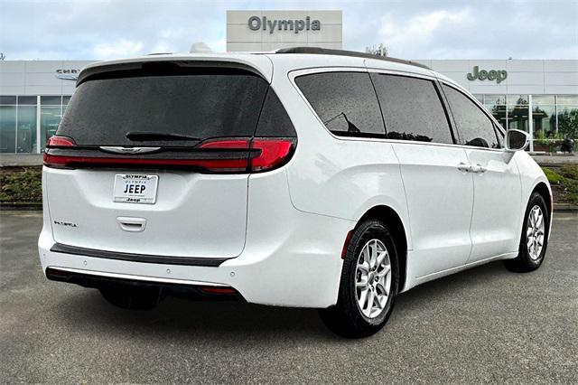 2022 chrysler pacifica touring l